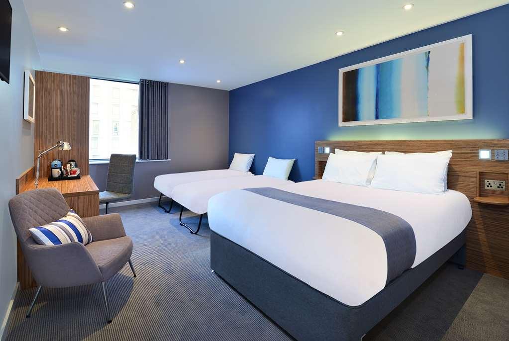 Travelodge London Euston Номер фото